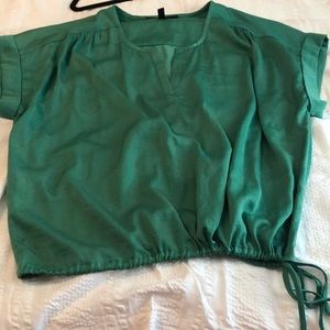Kelly Green Top